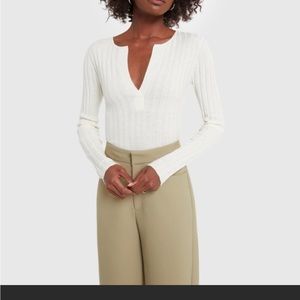 Toteme size XS white ribbed long sleeve